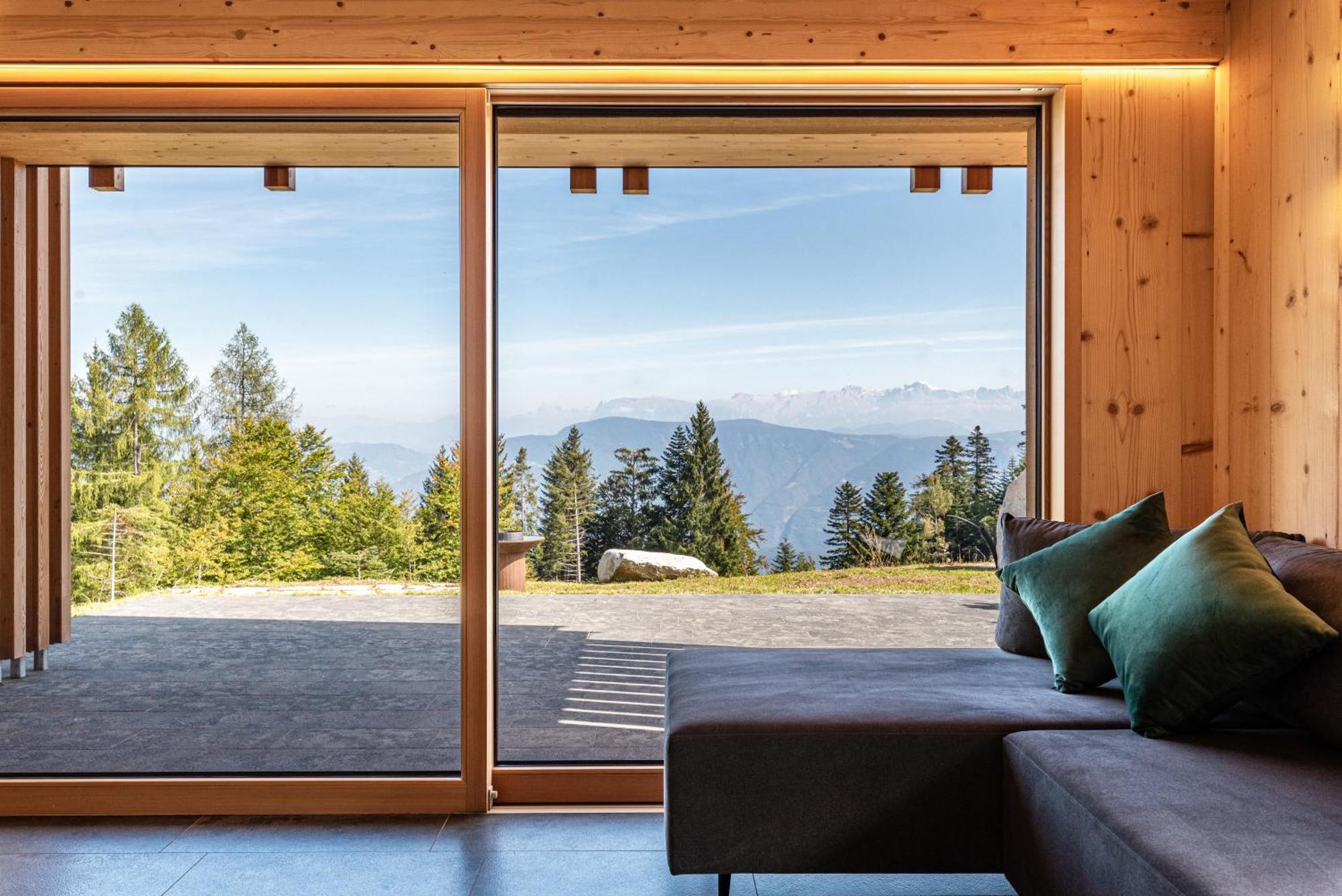New Opening "Sissi Chalets" - Unique Luxury Hideaway With Mountain View & Sauna Mendola Luaran gambar