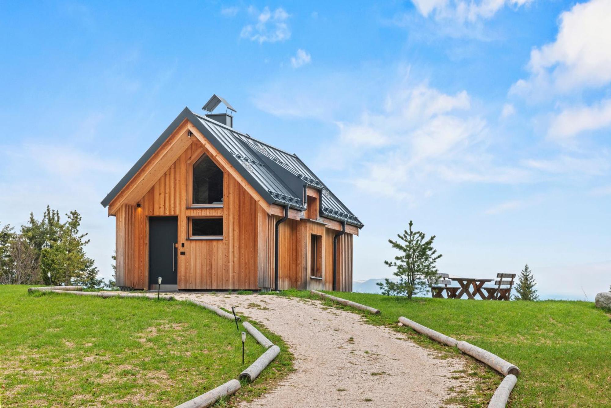 New Opening "Sissi Chalets" - Unique Luxury Hideaway With Mountain View & Sauna Mendola Luaran gambar