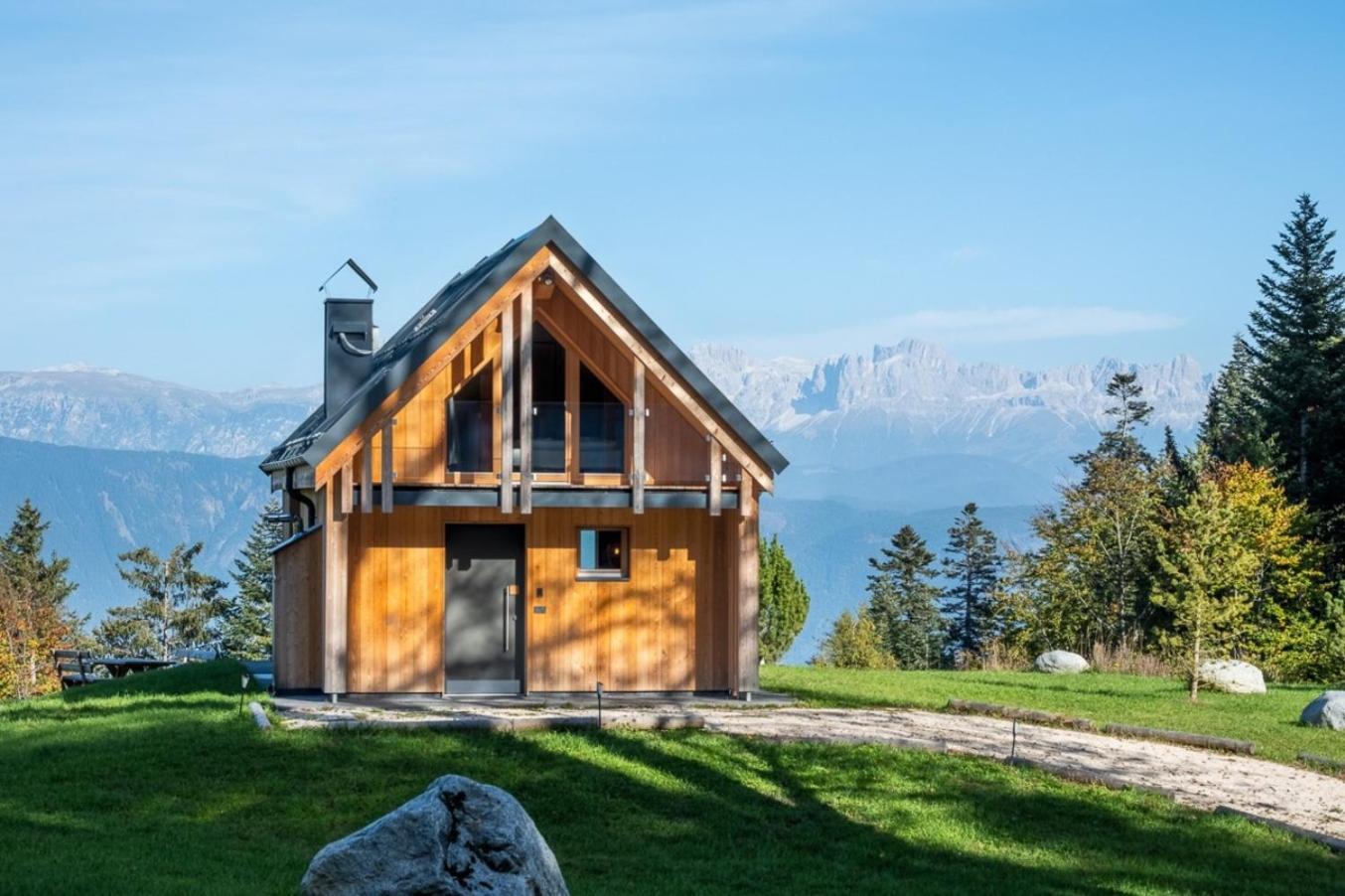 New Opening "Sissi Chalets" - Unique Luxury Hideaway With Mountain View & Sauna Mendola Luaran gambar